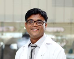 Dr-Vivek